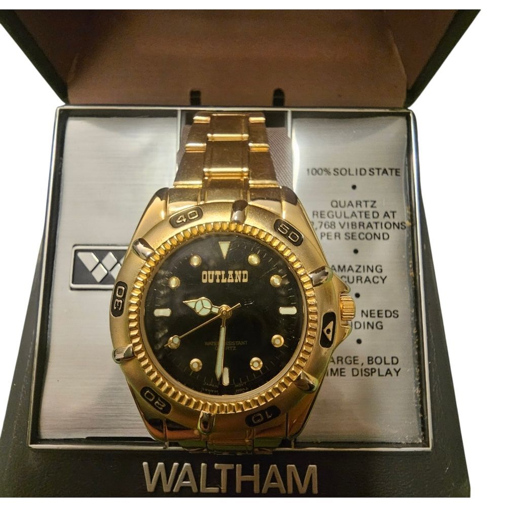 Rare Find WALTHAM Men's New vintage gold-tone quartz wristwatch